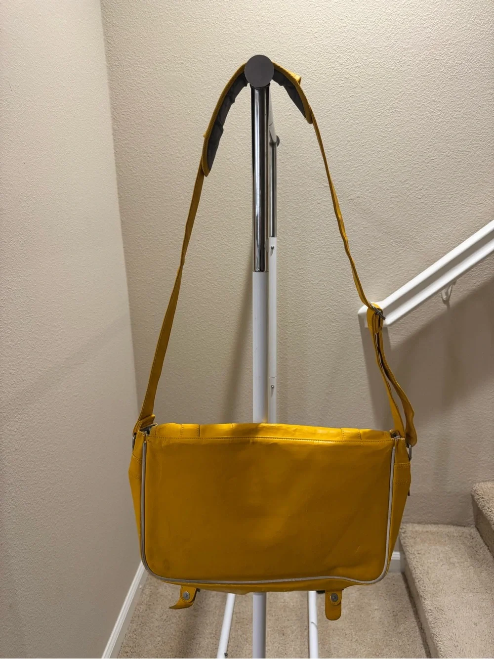 Nike Mustard Yellow Messenger Bag with White Trim